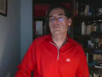 8age Chaturbate stream image from February 09, 2025