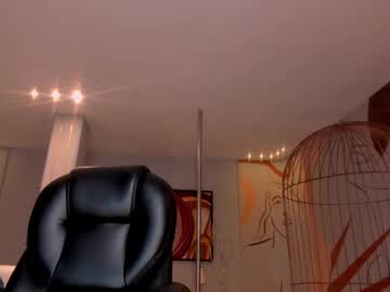 Chloemanson Chaturbate stream image from February 09, 2025
