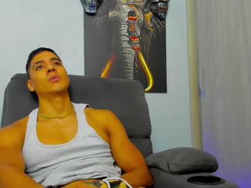 Connorkingg Chaturbate stream image from February 09, 2025