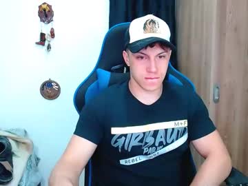 Griego01 Chaturbate stream image from February 10, 2025