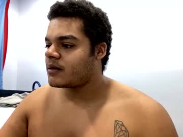 Javiricorich Chaturbate stream image from February 10, 2025