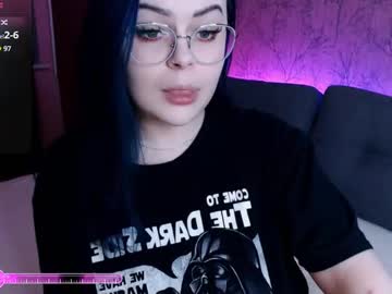 Loramoonnn Chaturbate stream image from February 10, 2025