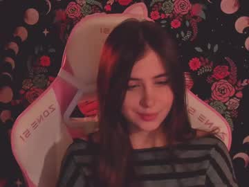 Miriemm Chaturbate stream image from February 10, 2025