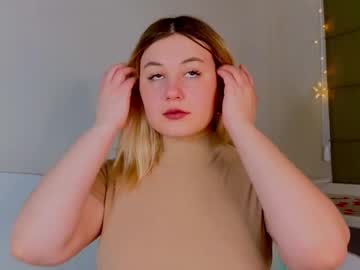 Ottiliefloor Chaturbate stream image from February 10, 2025