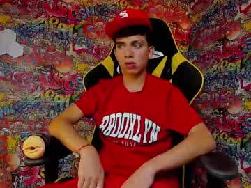 Fuckerboys2024 Chaturbate stream image from February 10, 2025