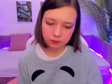 Lina_Brownie Chaturbate stream image from February 10, 2025