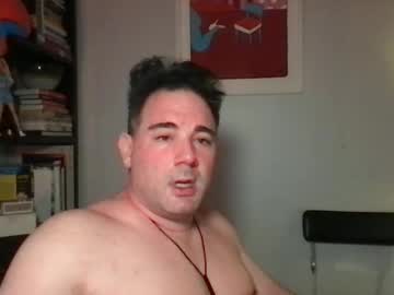 Lookingaroundtowntoo Chaturbate stream image from February 10, 2025