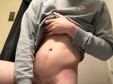 Matt1qbby Chaturbate stream image from February 10, 2025
