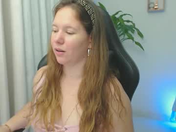 Samanthaleon Chaturbate stream image from February 10, 2025