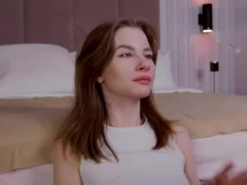 Katybeks Chaturbate stream image from February 10, 2025