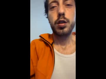 Hitmenoww Chaturbate stream image from February 10, 2025