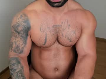 Jaxonhunk Chaturbate stream image from February 10, 2025