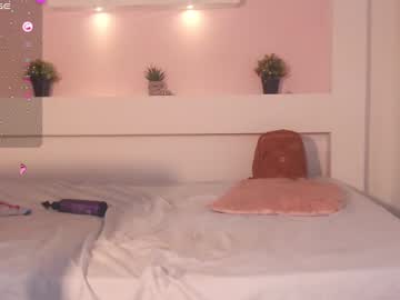 Charlottelam2 Chaturbate stream image from February 10, 2025