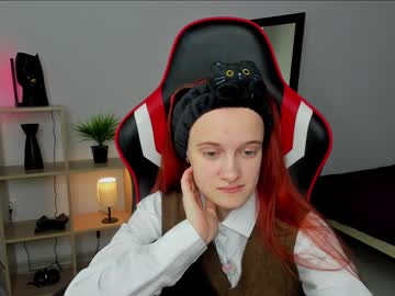 Christina_18_ Chaturbate stream image from February 10, 2025