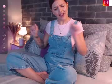 Evamerlo Chaturbate stream image from February 10, 2025