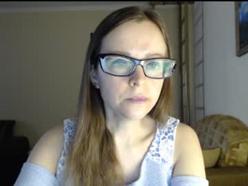 Evangeline06 Chaturbate stream image from February 10, 2025
