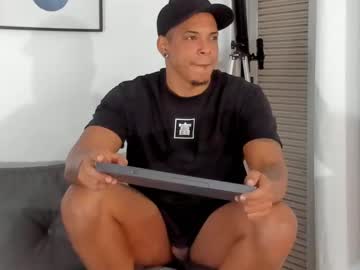 Kevin_Lance Chaturbate stream image from February 10, 2025