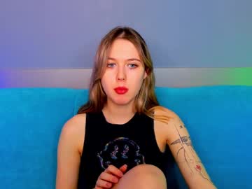 Reginasmart Chaturbate stream image from February 10, 2025