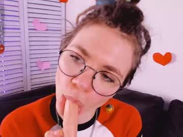 Rin_Skylar Chaturbate stream image from February 10, 2025
