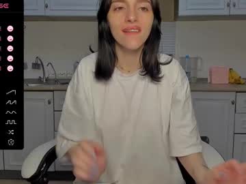 Broosnica1 Chaturbate stream image from February 10, 2025