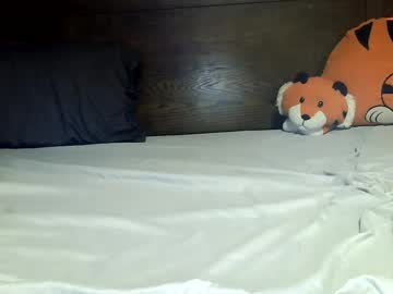 Jayfatko198 Chaturbate stream image from February 10, 2025