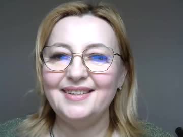 Luna_Shard Chaturbate stream image from February 10, 2025