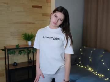 Edytbayse Chaturbate stream image from February 10, 2025