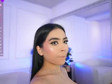 Elasummeer Chaturbate stream image from February 10, 2025