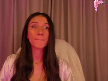 Gorgeous_Brunette Chaturbate stream image from February 10, 2025