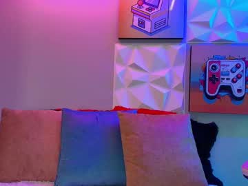 Heidy_Rousse Chaturbate stream image from February 10, 2025