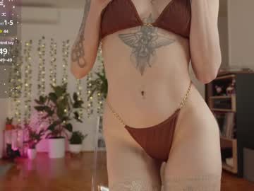 Inkedvvitch Chaturbate stream image from February 10, 2025