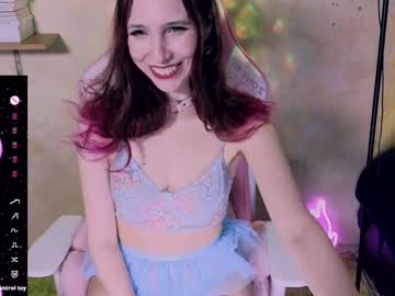 Lucy_Millss Chaturbate stream image from February 10, 2025