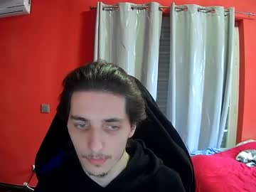 Pttrazer Chaturbate stream image from February 10, 2025
