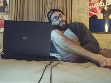 Scruffycub420 Chaturbate stream image from February 10, 2025