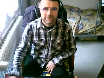 Lokoum39 Chaturbate stream image from February 10, 2025