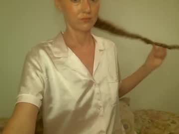 Scarletsatine Chaturbate stream image from February 10, 2025