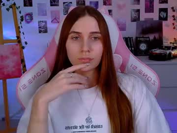 Alicecharmy Chaturbate stream image from February 10, 2025