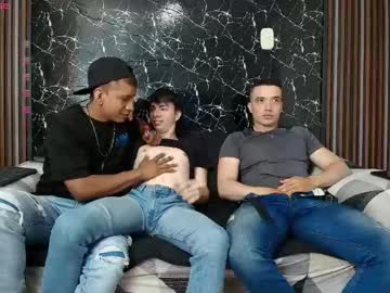 Hott_Dicks Chaturbate stream image from February 10, 2025