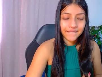 Littlesophia_ Chaturbate stream image from February 10, 2025
