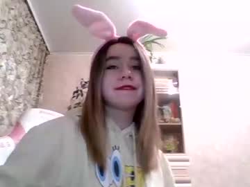 Olya_Moormeir Chaturbate stream image from February 10, 2025