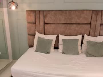 Princesa_Paris Chaturbate stream image from February 10, 2025