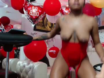 Laurita_Ebony Chaturbate stream image from February 10, 2025