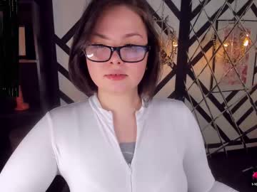 Maya_Muse Chaturbate stream image from February 10, 2025