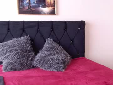 Mellissa_Cute Chaturbate stream image from February 10, 2025