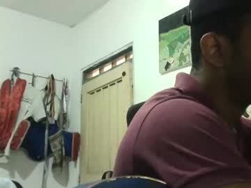 Stemanlu9 Chaturbate stream image from February 10, 2025