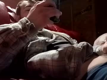 Studmuffinizer3000 Chaturbate stream image from February 10, 2025