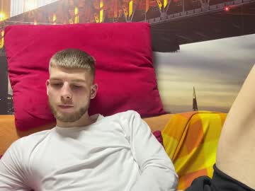 Raw_Edge Chaturbate stream image from February 10, 2025