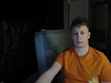 Maxmonreo Chaturbate stream image from February 10, 2025