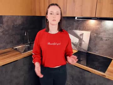 Moirecreswell Chaturbate stream image from February 10, 2025
