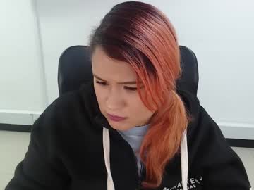 Sarahmoon_Cg Chaturbate stream image from February 10, 2025